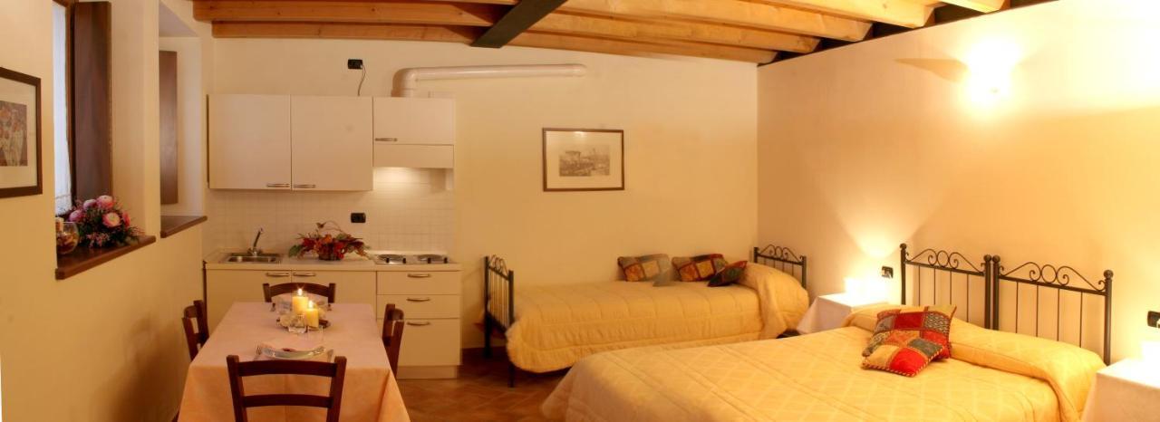 Agriturismo La Staffa Valeggio sul Mincio Exteriör bild